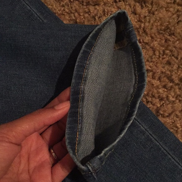 Levi’s Jeans 712 Slim Cut - Picture 5 of 8